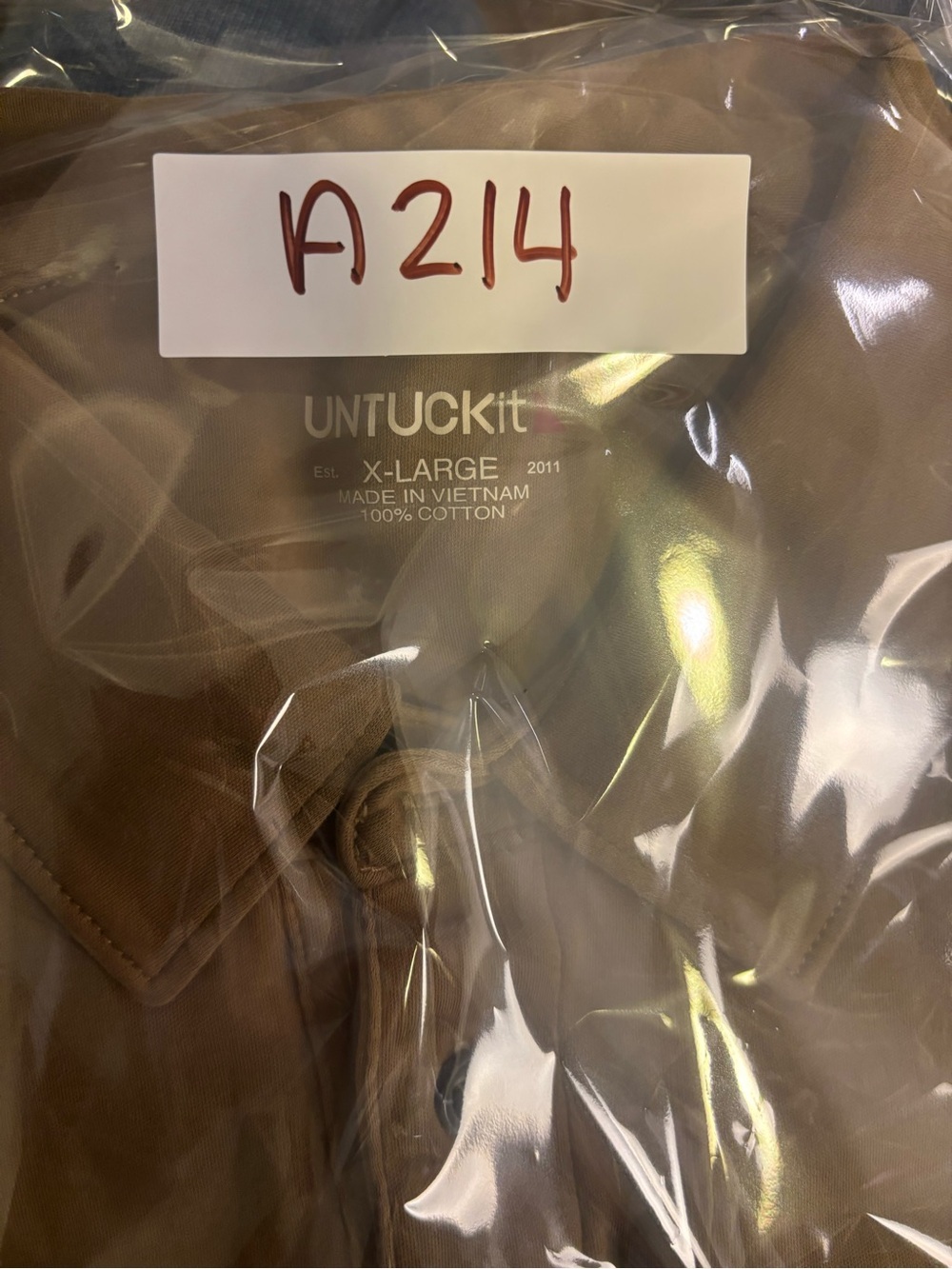 UNTUCKit Men’s Long Sleeve Polo Shirt - Khaki Color Size XL - Picture 7 of 7